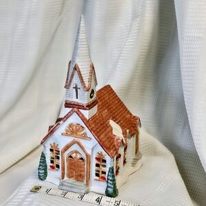 1991 DICKENSVILLE Hand Painted‎ Church Collectable Village Porcelain